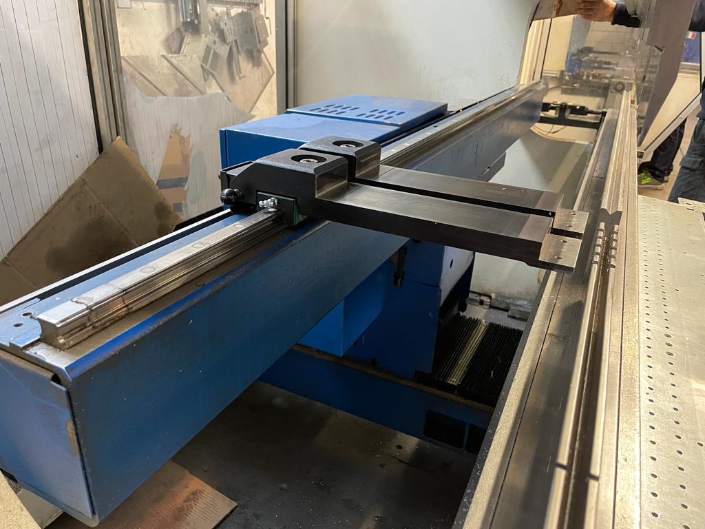 TRUMPF V 85s  2000